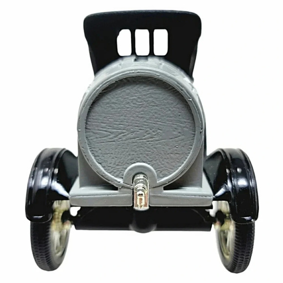 Vintage ERTL Agway 1918 Ford Runabout Barrel Bank in Original Box - Picture 6 of 14